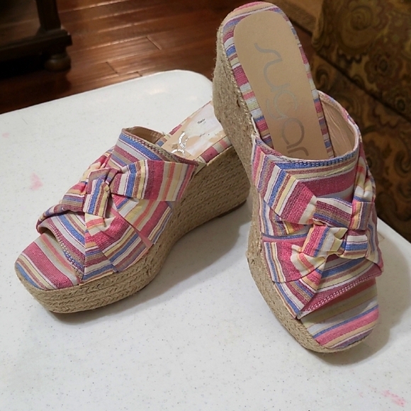 Sugar women's "Harlem" colorful striped fabric wedge sandals size 9.5 - Picture 1 of 12